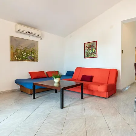 Two-bedroom In Vir