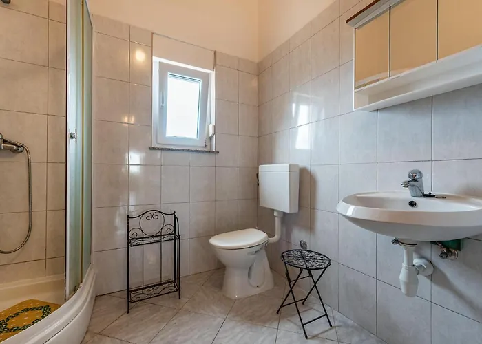Two-bedroom In Appartamento Vir